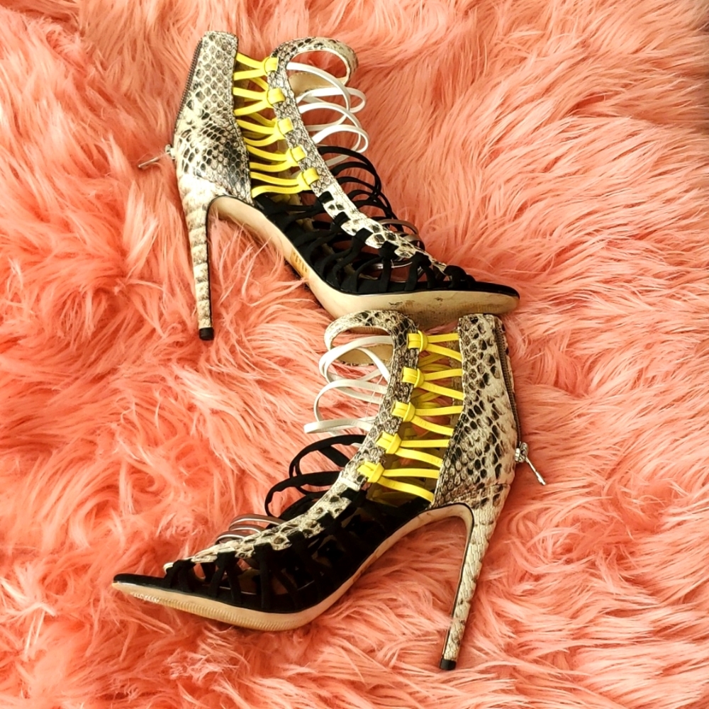 Steve Madden Sleik Snake Cage Heels 8.5